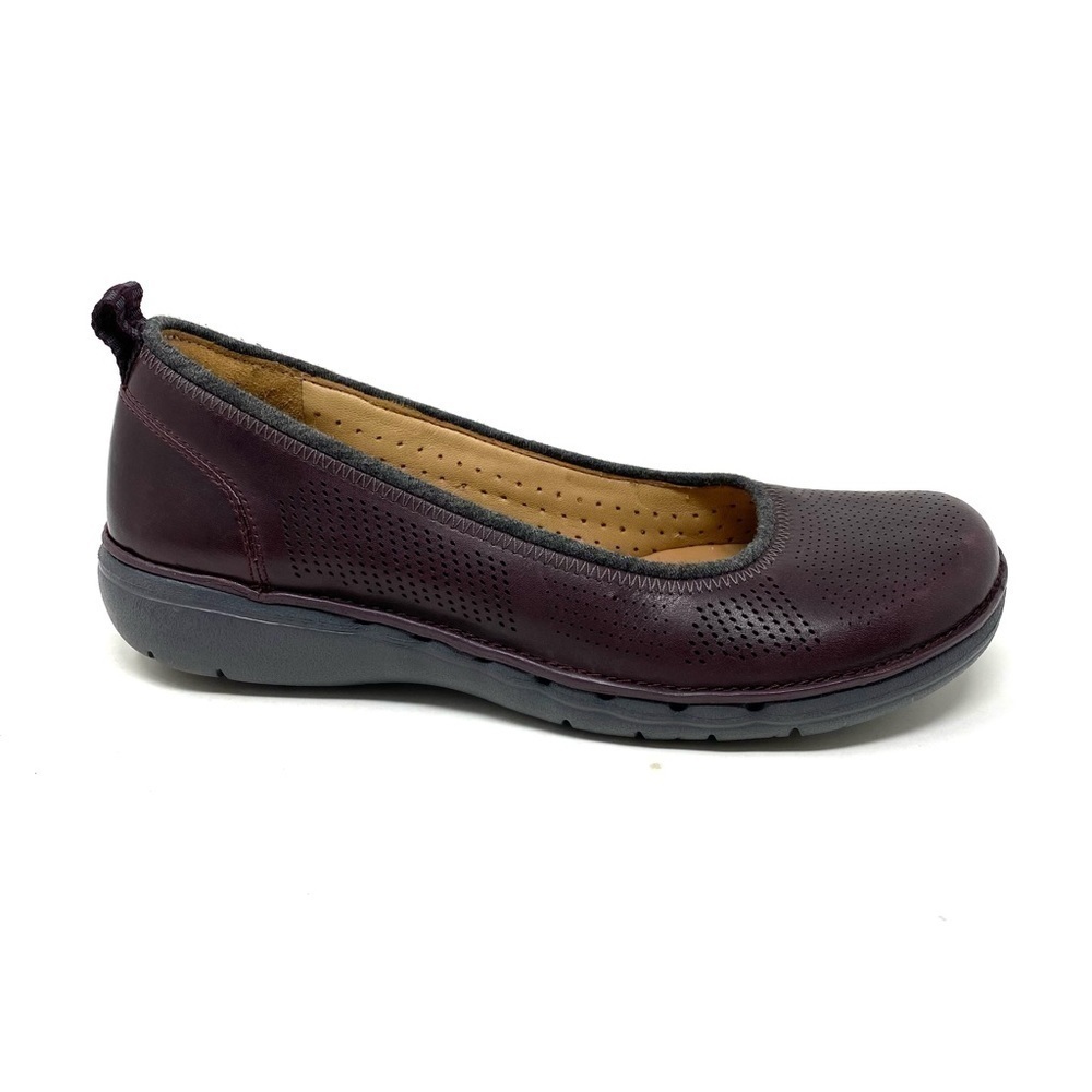 Clarks Un Elita Aubergine Leather comfort flats - Picture 1 of 9